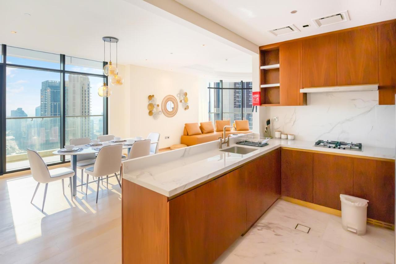 Fam Living - Rp Heights - 3 Mins Walk To Burj Khalifa & Dubai Mall Downtown ドバイ エクステリア 写真