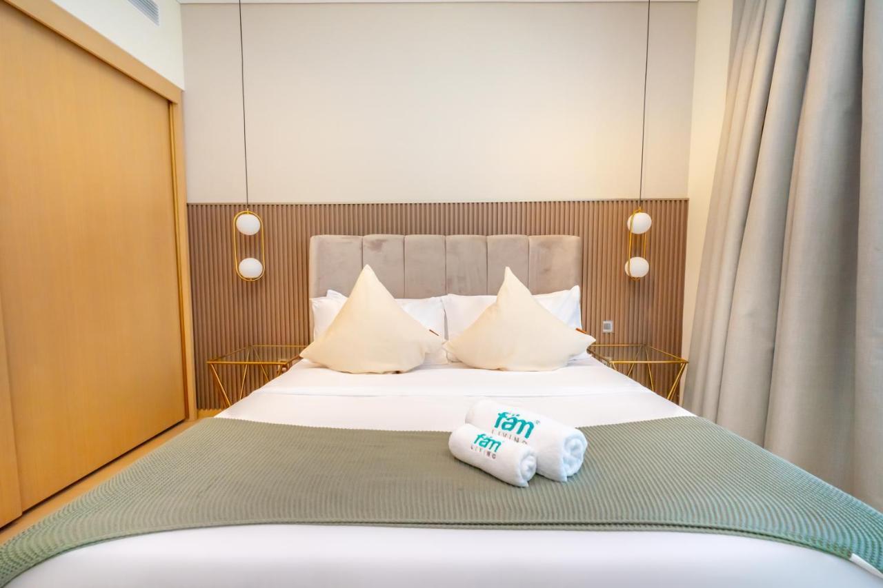 Fam Living - Rp Heights - 3 Mins Walk To Burj Khalifa & Dubai Mall Downtown ドバイ エクステリア 写真