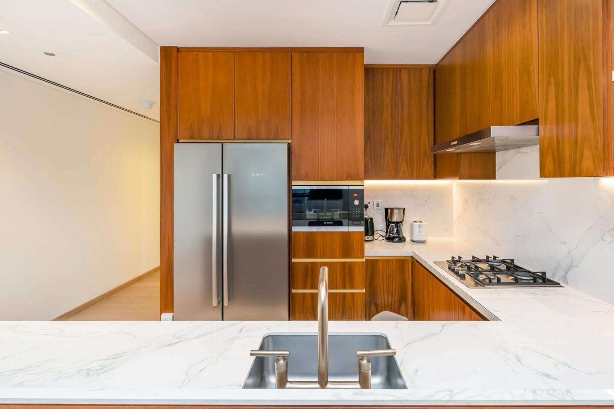 Fam Living - Rp Heights - 3 Mins Walk To Burj Khalifa & Dubai Mall Downtown ドバイ エクステリア 写真