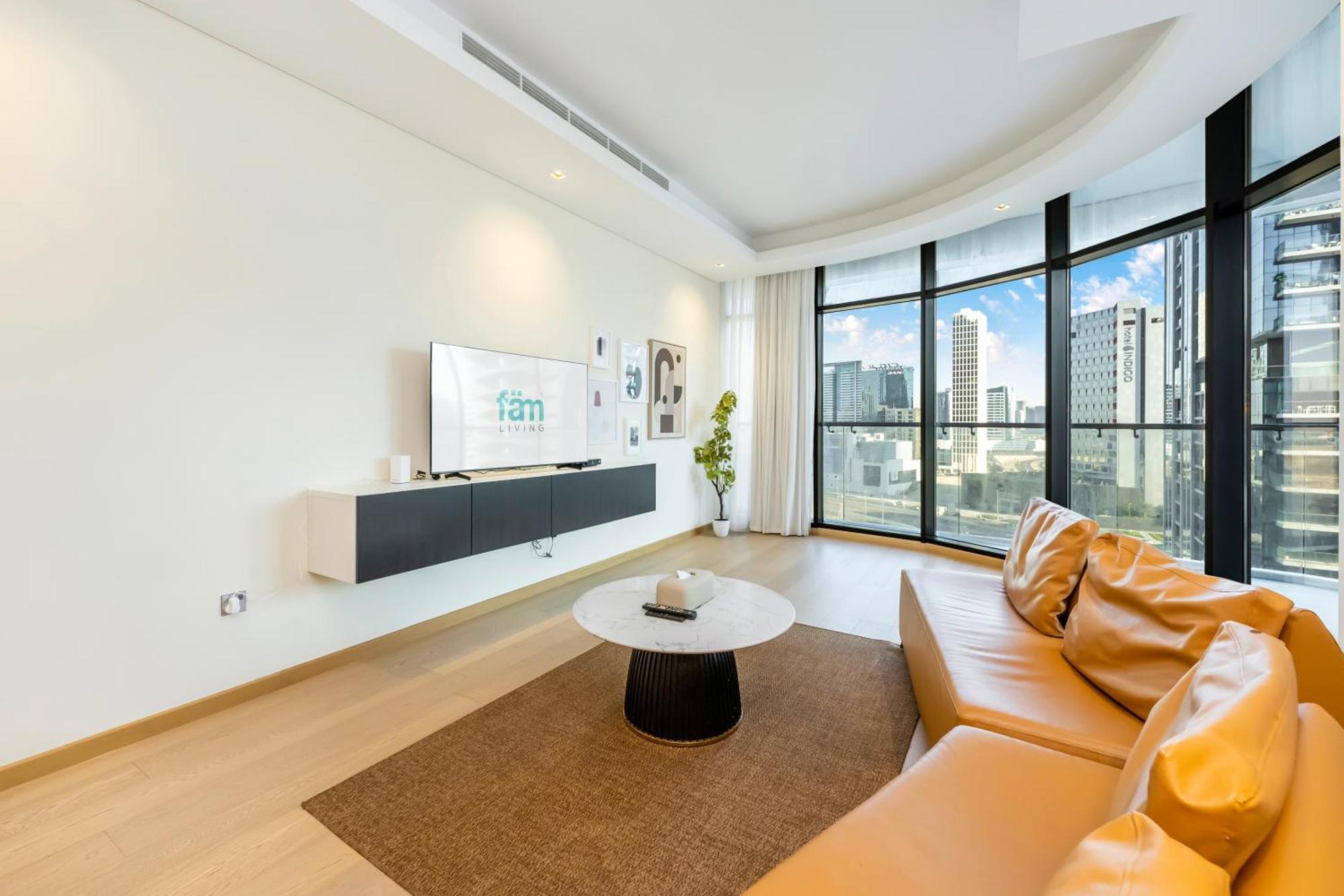 Fam Living - Rp Heights - 3 Mins Walk To Burj Khalifa & Dubai Mall Downtown ドバイ エクステリア 写真