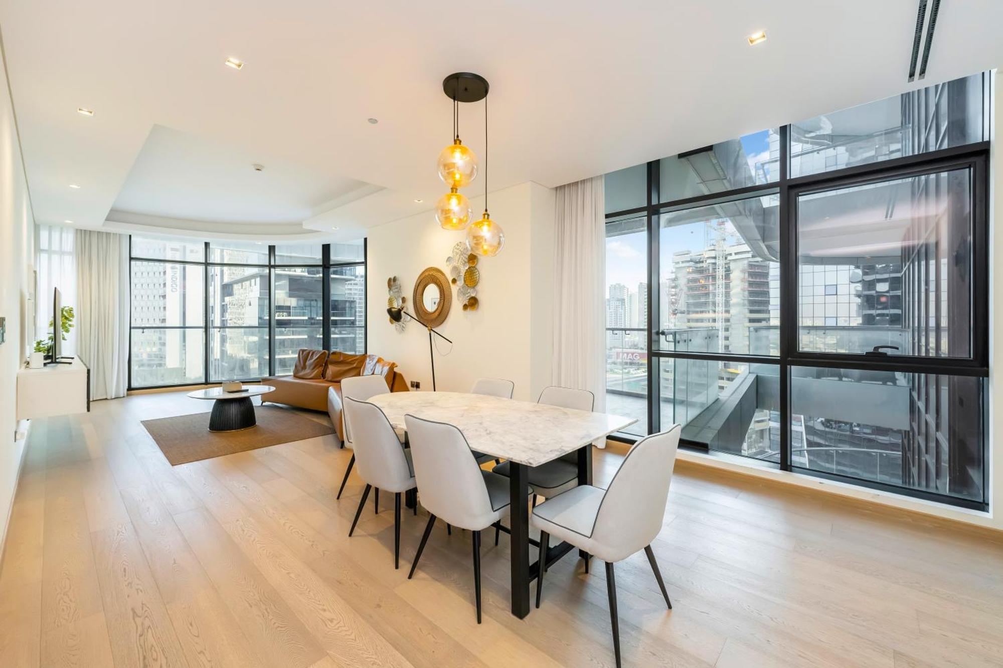 Fam Living - Rp Heights - 3 Mins Walk To Burj Khalifa & Dubai Mall Downtown ドバイ エクステリア 写真